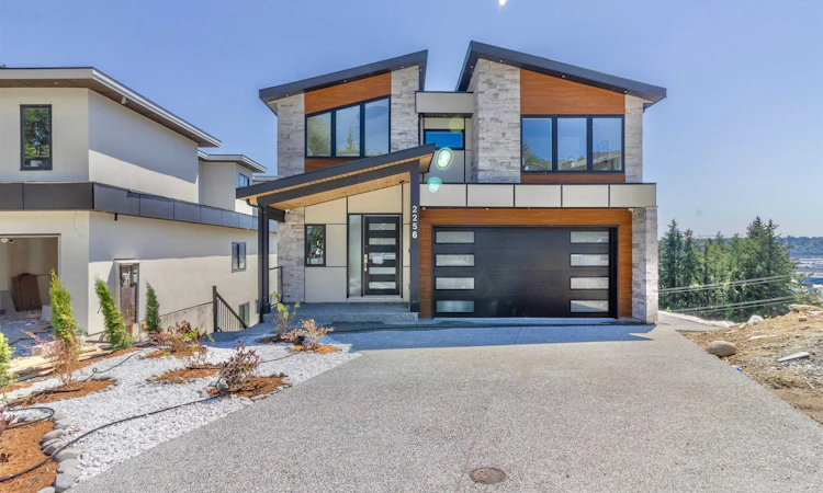 2256 Monashee Court