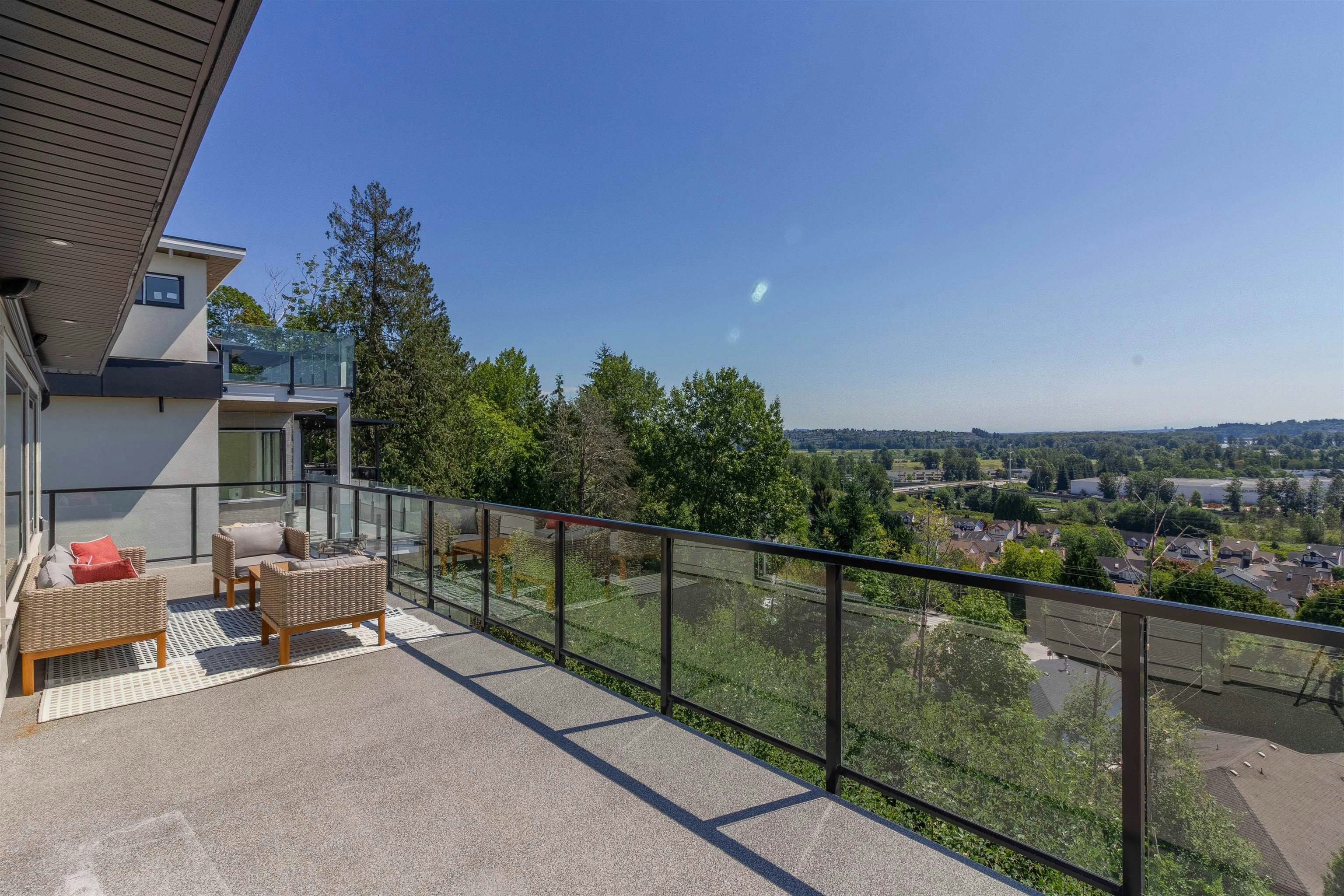 2256 Monashee Court, Coquitlam, BC, V3K 6P7 - 14