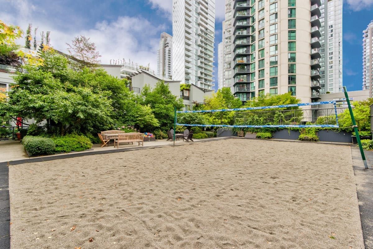 1010-501 Pacific Street, Vancouver, BC, V6Z 2X6 - 26