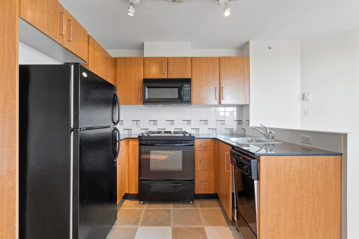 1010-501 Pacific Street, Vancouver, BC, V6Z 2X6 - 9