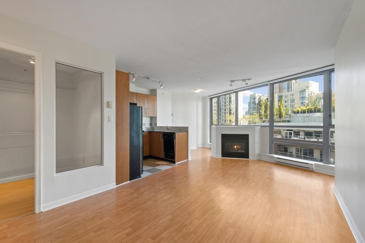 1010-501 Pacific Street, Vancouver, BC, V6Z 2X6