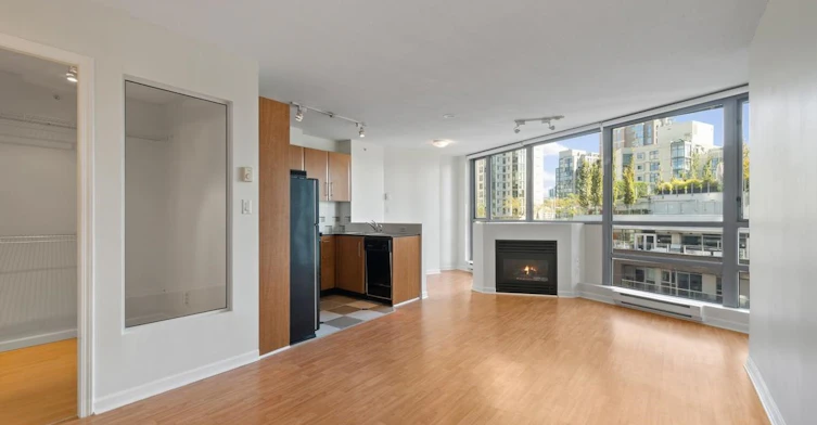 1010-501 Pacific Street, Vancouver, BC, V6Z 2X6