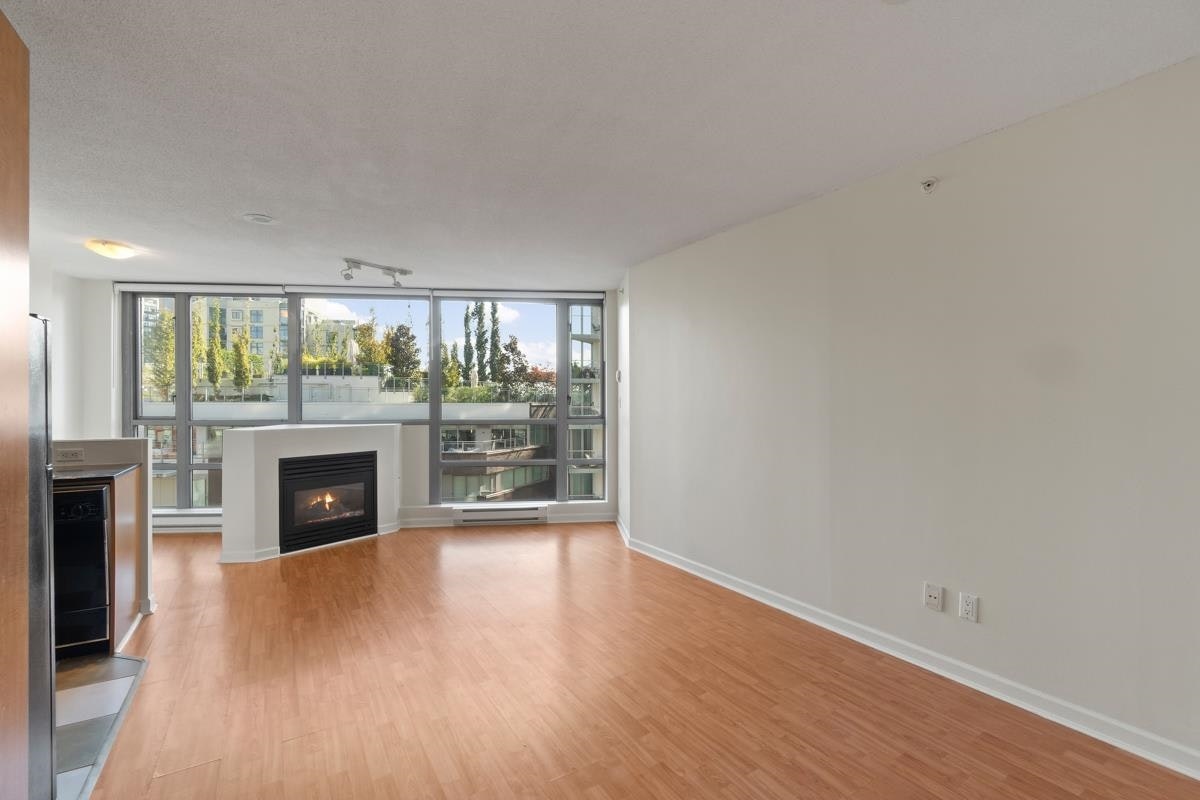 1010-501 Pacific Street, Vancouver, BC, V6Z 2X6 - 2