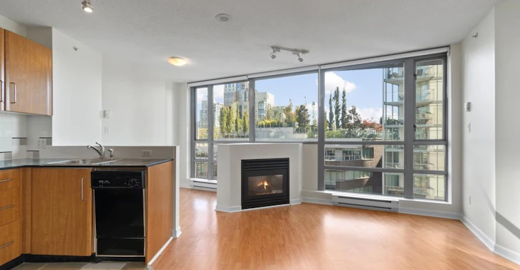 1010-501 Pacific Street, Vancouver, BC, V6Z 2X6 - 3