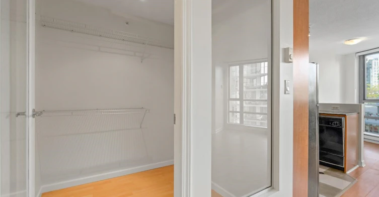 1010-501 Pacific Street, Vancouver, BC, V6Z 2X6 - 11