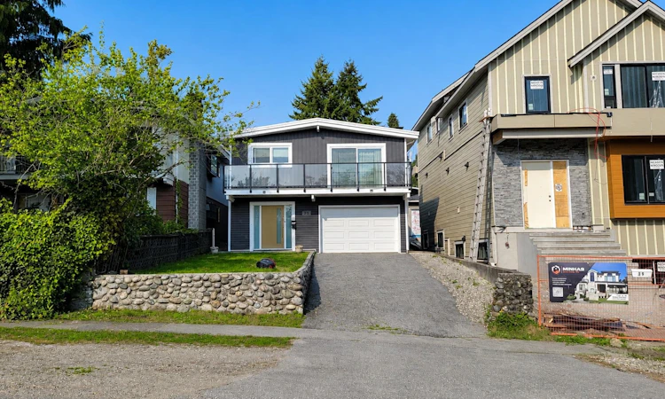 23 N Fell Avenue