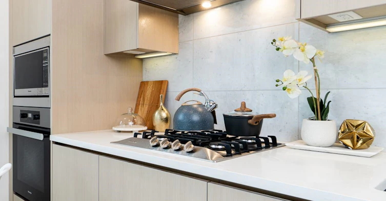 1081-87 Nelson Street, Vancouver, BC, V6Z 0E8 - 4