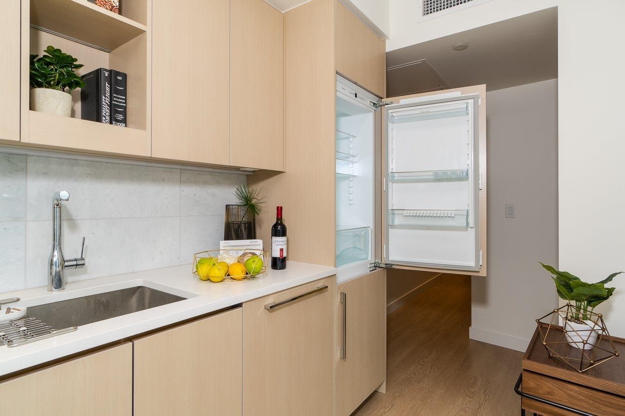 1081-87 Nelson Street, Vancouver, BC, V6Z 0E8 - 9