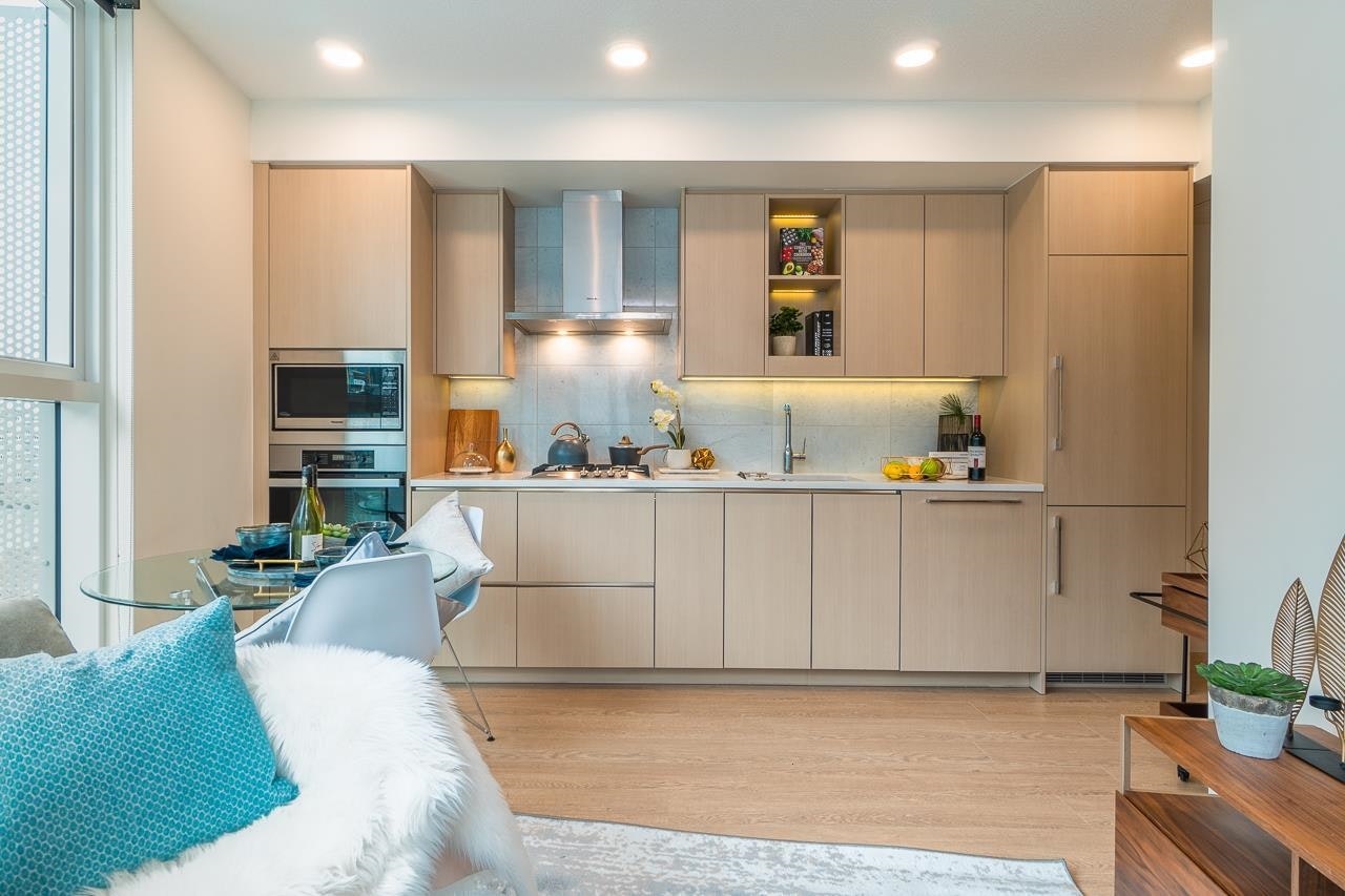 1081-87 Nelson Street, Vancouver, BC, V6Z 0E8 - 3