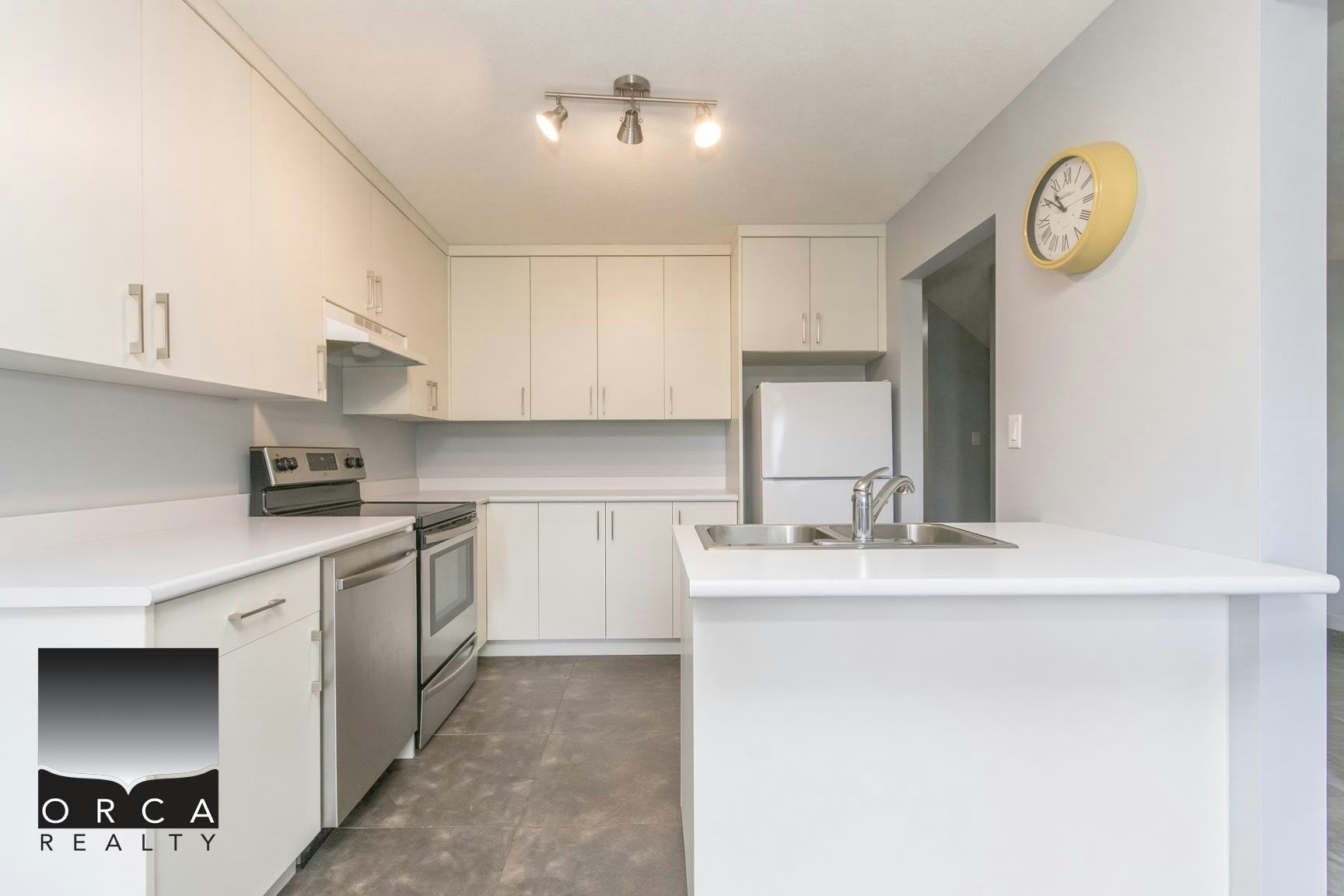 2-518 West Keith Road, North Vancouver, BC, V7M 1M4 - 12