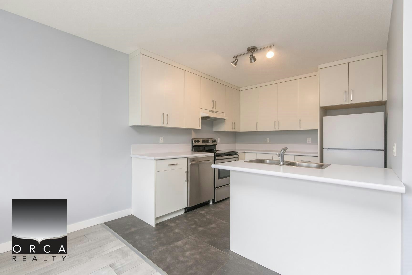 2-518 West Keith Road, North Vancouver, BC, V7M 1M4 - 13