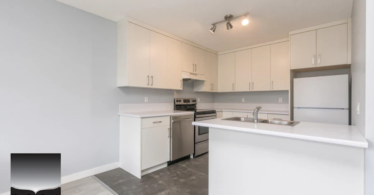 2-518 West Keith Road, North Vancouver, BC, V7M 1M4 - 13