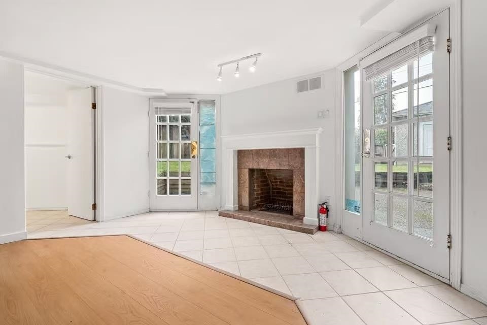 6000 Carier Street, Vancouver, BC, V6M 3A8 - 12