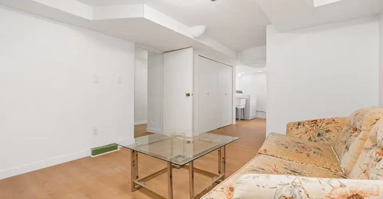 6000 Carier Street, Vancouver, BC, V6M 3A8 - 6