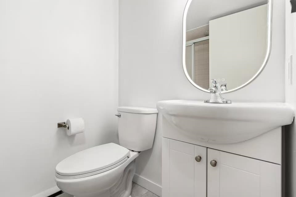6000 Carier Street, Vancouver, BC, V6M 3A8 - 18