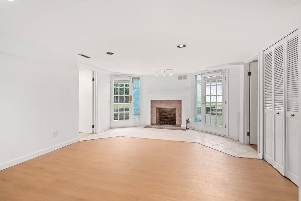 6000 Carier Street, Vancouver, BC, V6M 3A8 - 10