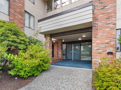 301-32885 George Ferguson Way - 3