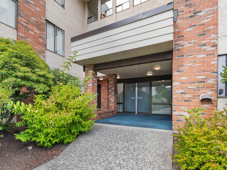 301-32885 George Ferguson Way, Abbotsford, BC, V2S 7X1 - 3