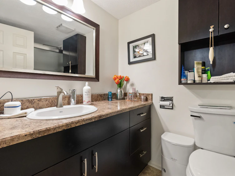 301-32885 George Ferguson Way, Abbotsford, BC, V2S 7X1 - 23