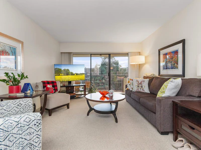 301-32885 George Ferguson Way - 5