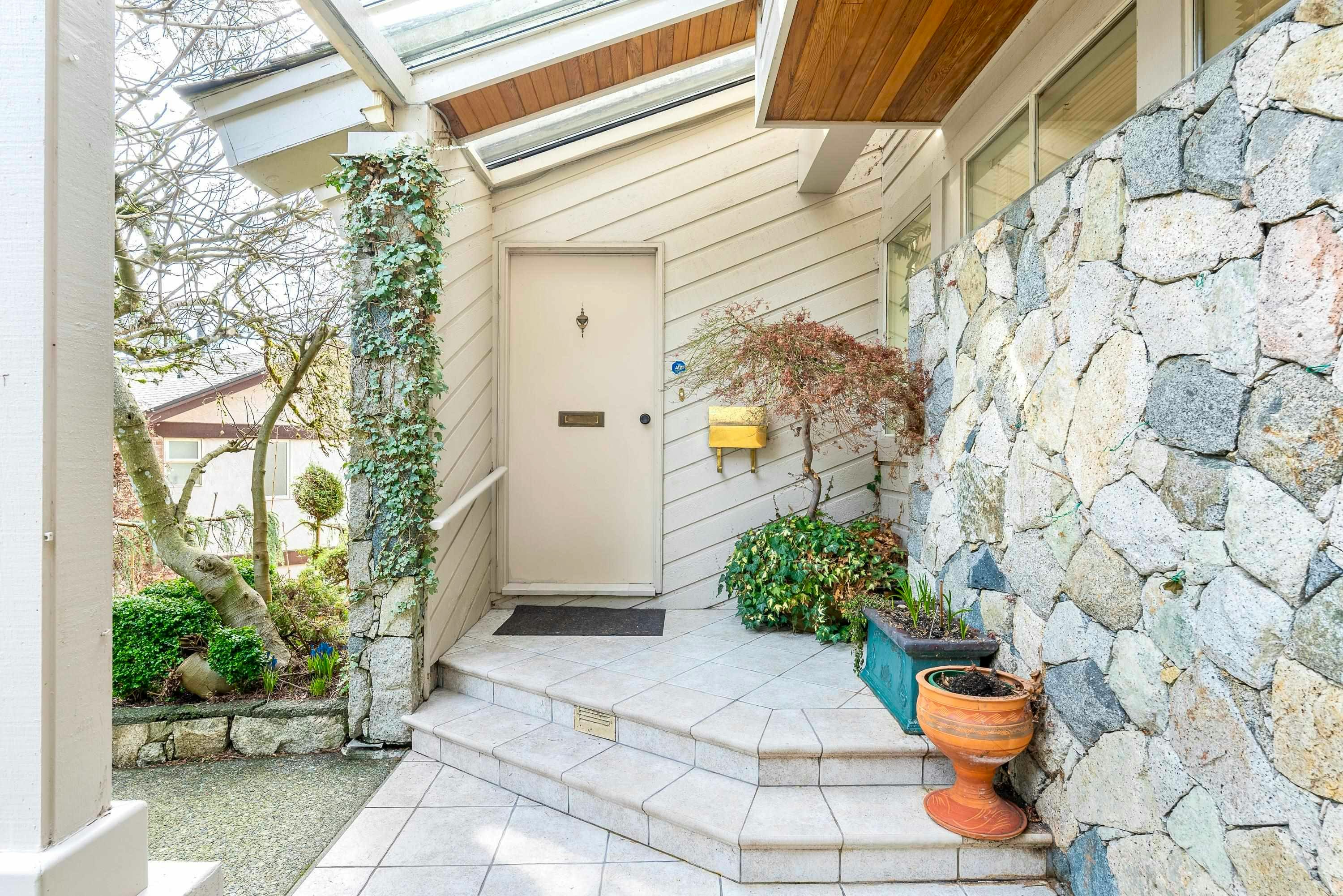 5295 Gulf Place, West Vancouver, BC, V7W 2V9 - 27