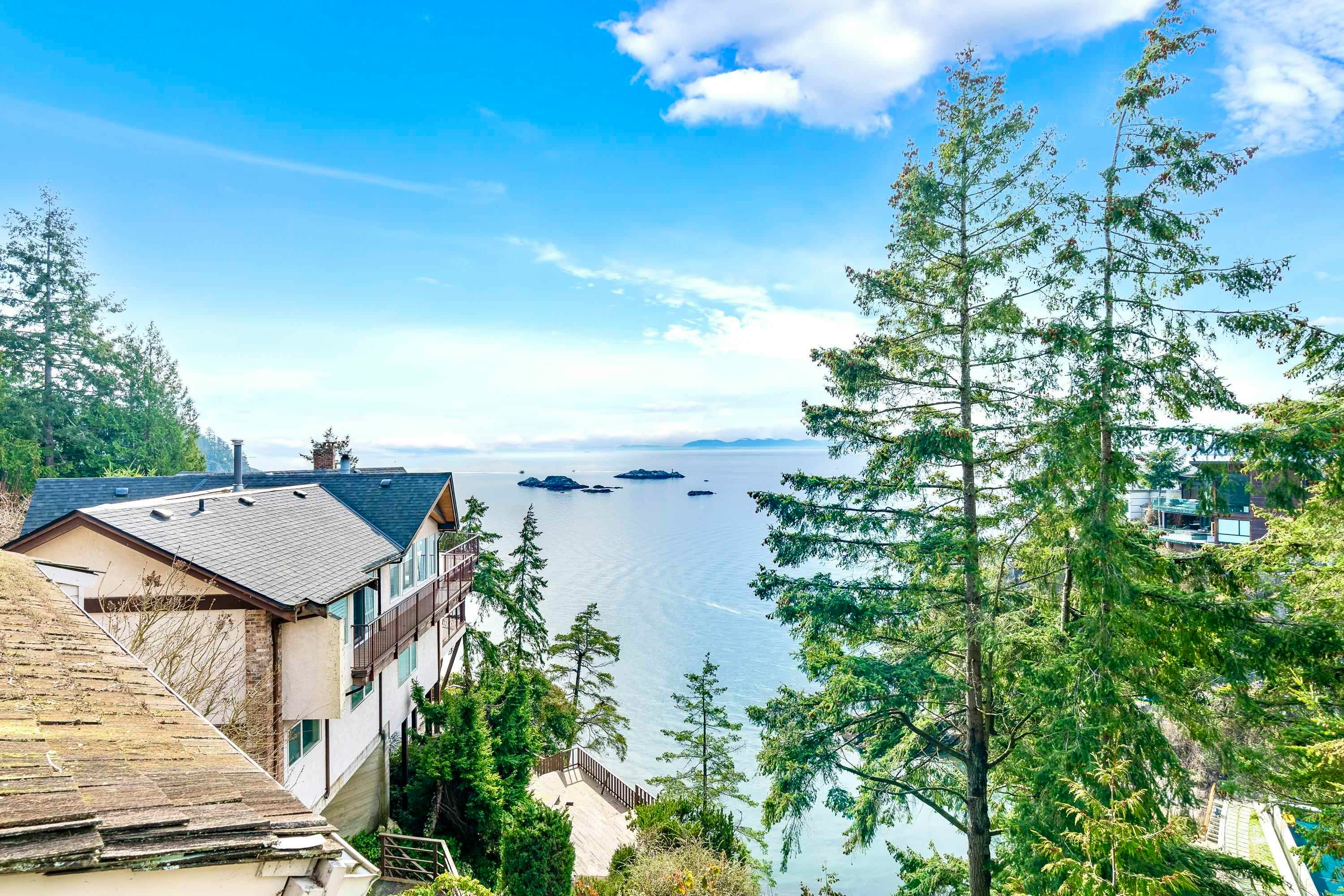5295 Gulf Place, West Vancouver, BC, V7W 2V9 - 32