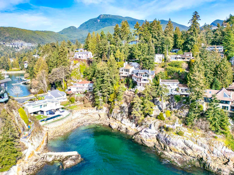 5295 Gulf Place, West Vancouver, BC, V7W 2V9