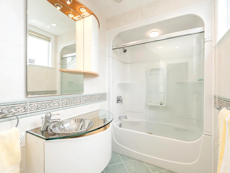 5295 Gulf Place, West Vancouver, BC, V7W 2V9 - 23