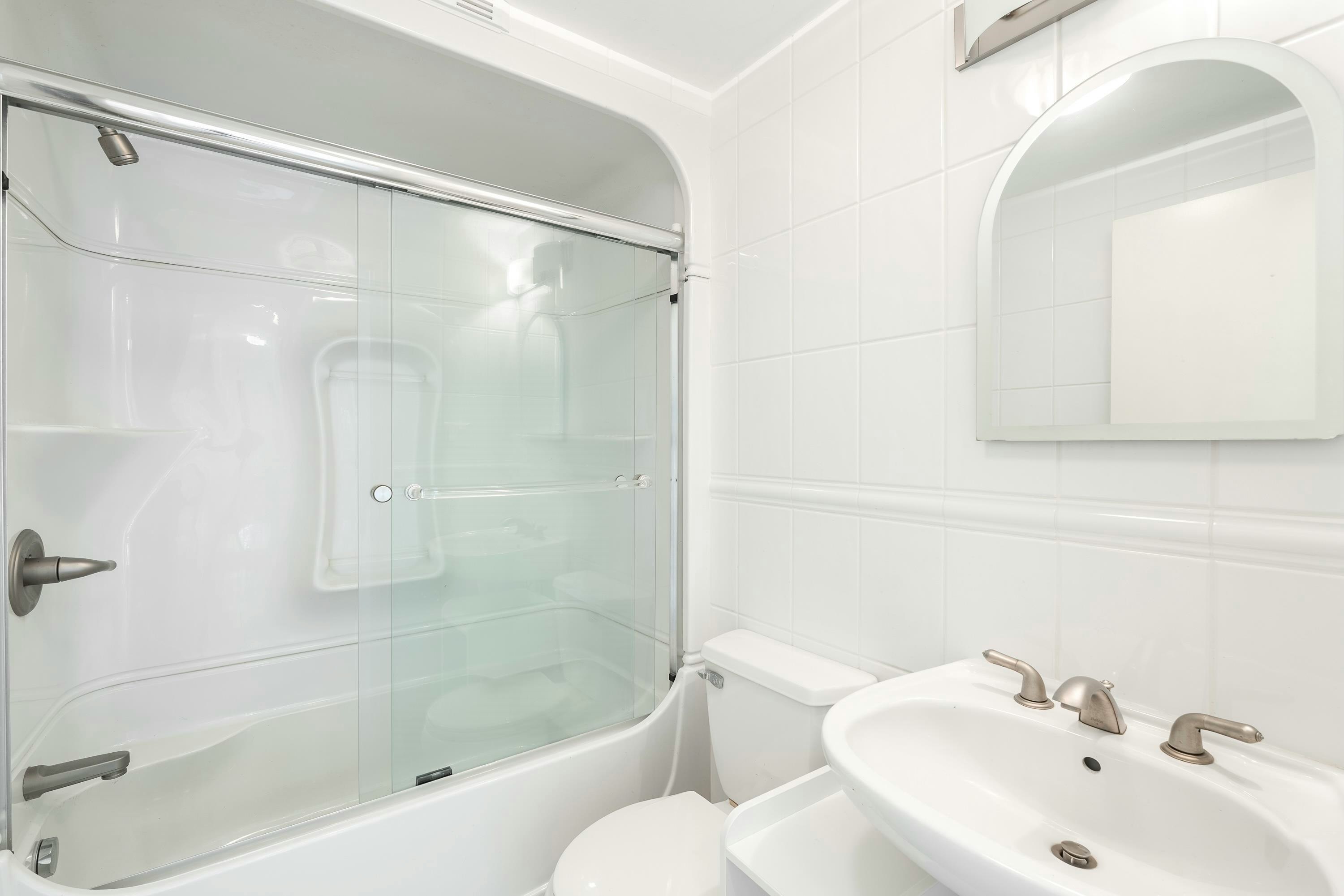 5295 Gulf Place, West Vancouver, BC, V7W 2V9 - 24