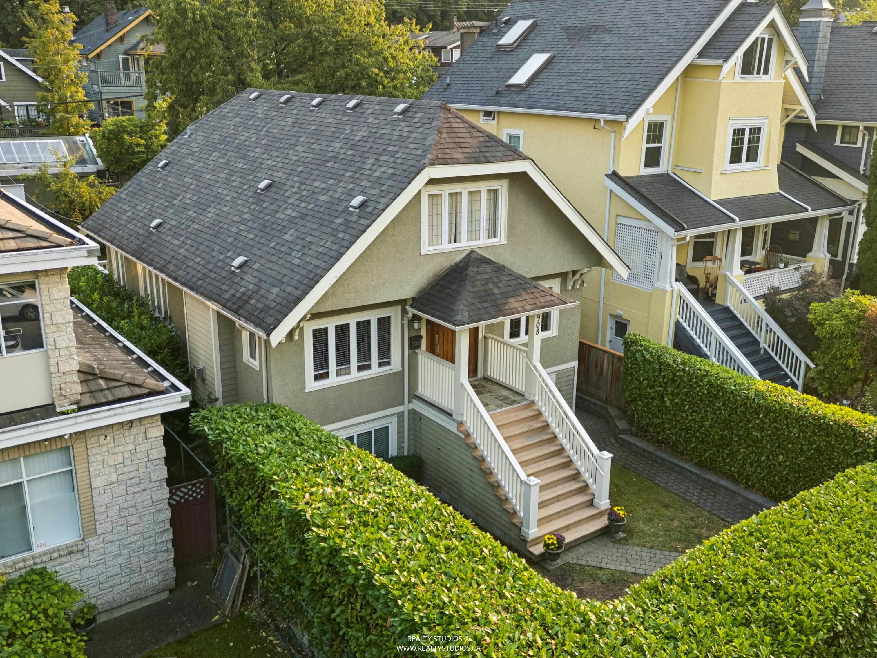 908 W 21st Avenue, Vancouver, BC, V5Z 1Z1 - 38