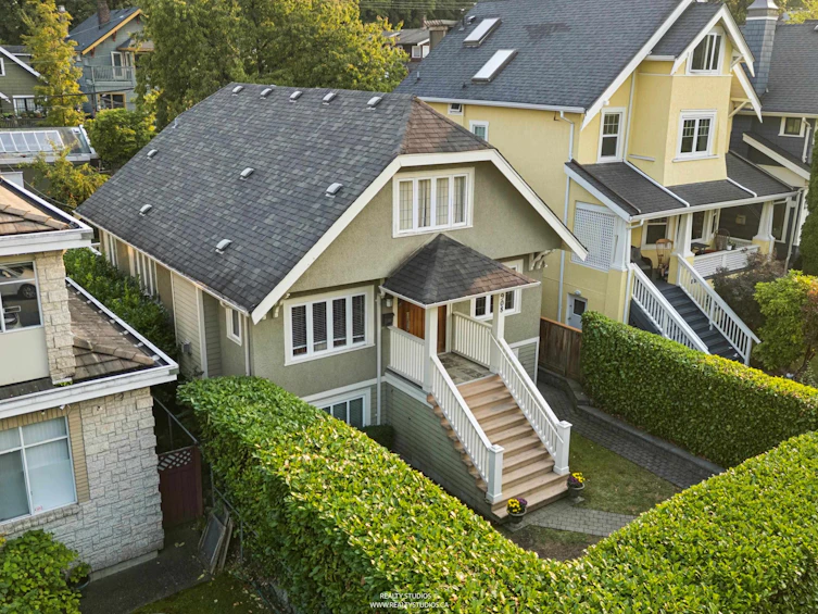 908 W 21st Avenue, Vancouver, BC, V5Z 1Z1 - 38