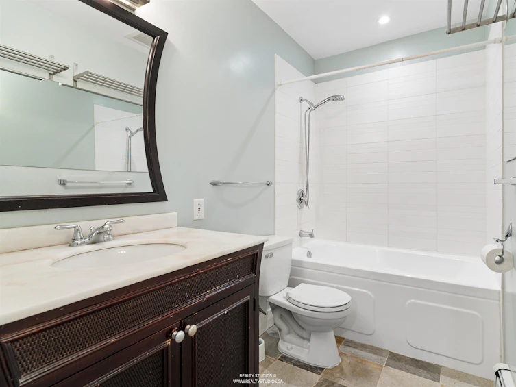 908 W 21st Avenue, Vancouver, BC, V5Z 1Z1 - 29