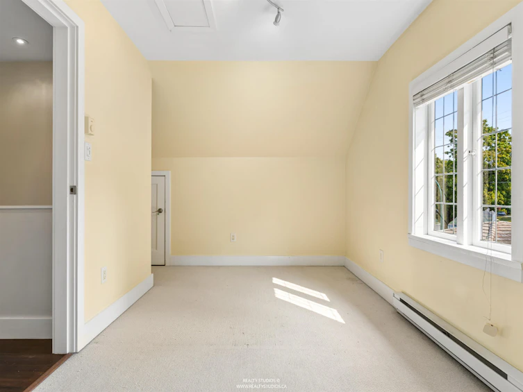 908 W 21st Avenue, Vancouver, BC, V5Z 1Z1 - 19