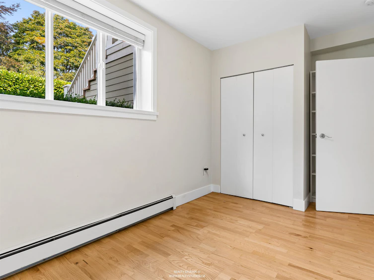 908 W 21st Avenue, Vancouver, BC, V5Z 1Z1 - 27