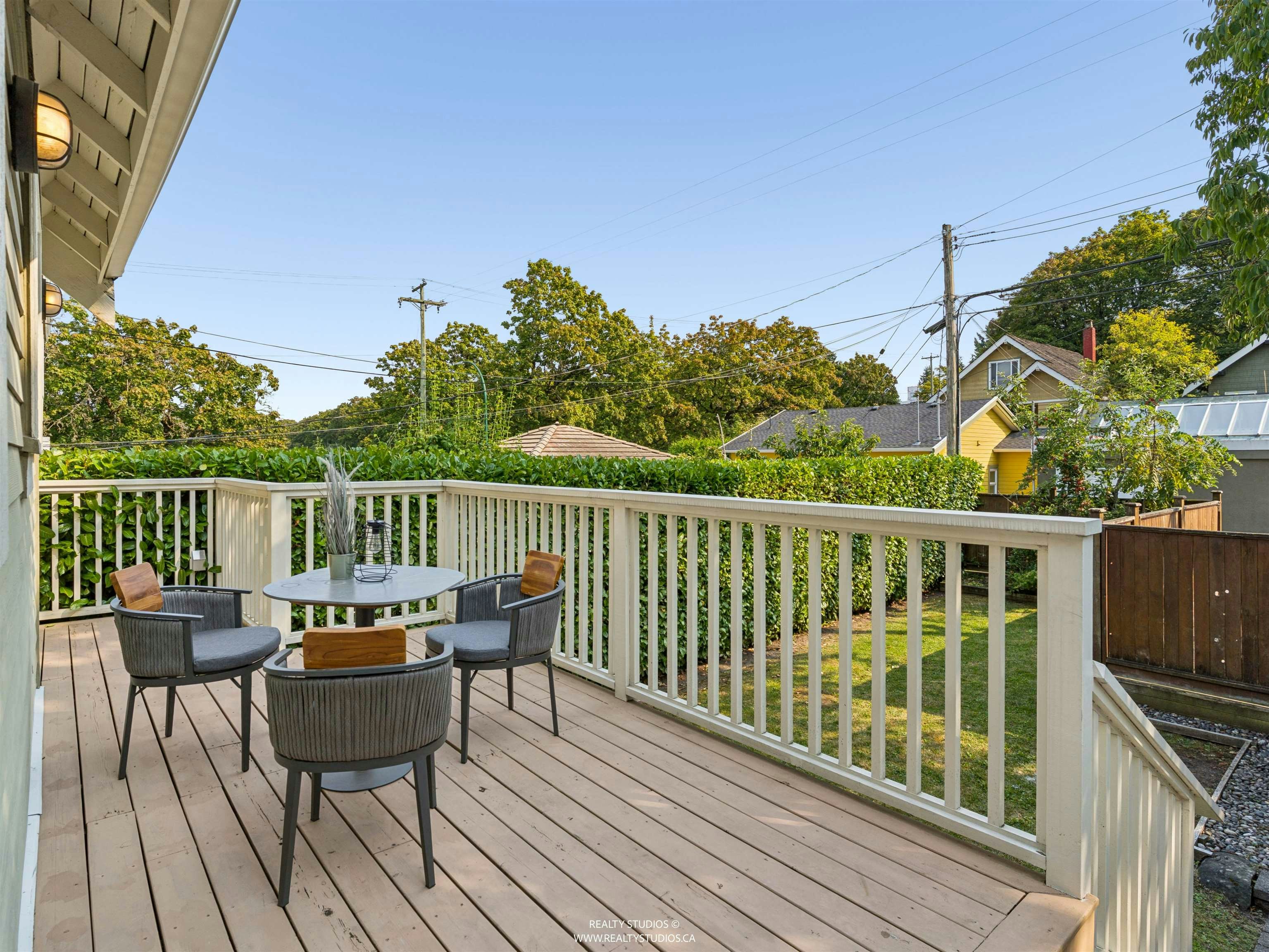 908 W 21st Avenue, Vancouver, BC, V5Z 1Z1 - 33