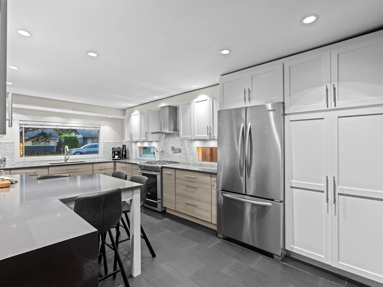 1208 Rosewood Crescent, North Vancouver, BC, V7P 1H4 - 6