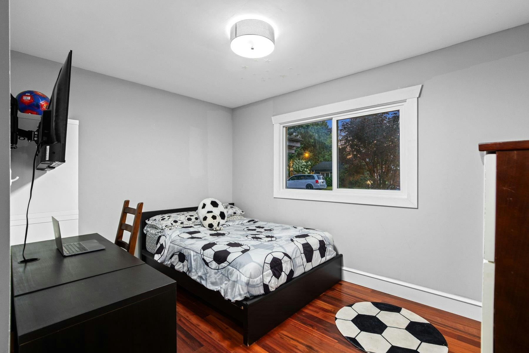 1208 Rosewood Crescent, North Vancouver, BC, V7P 1H4 - 20