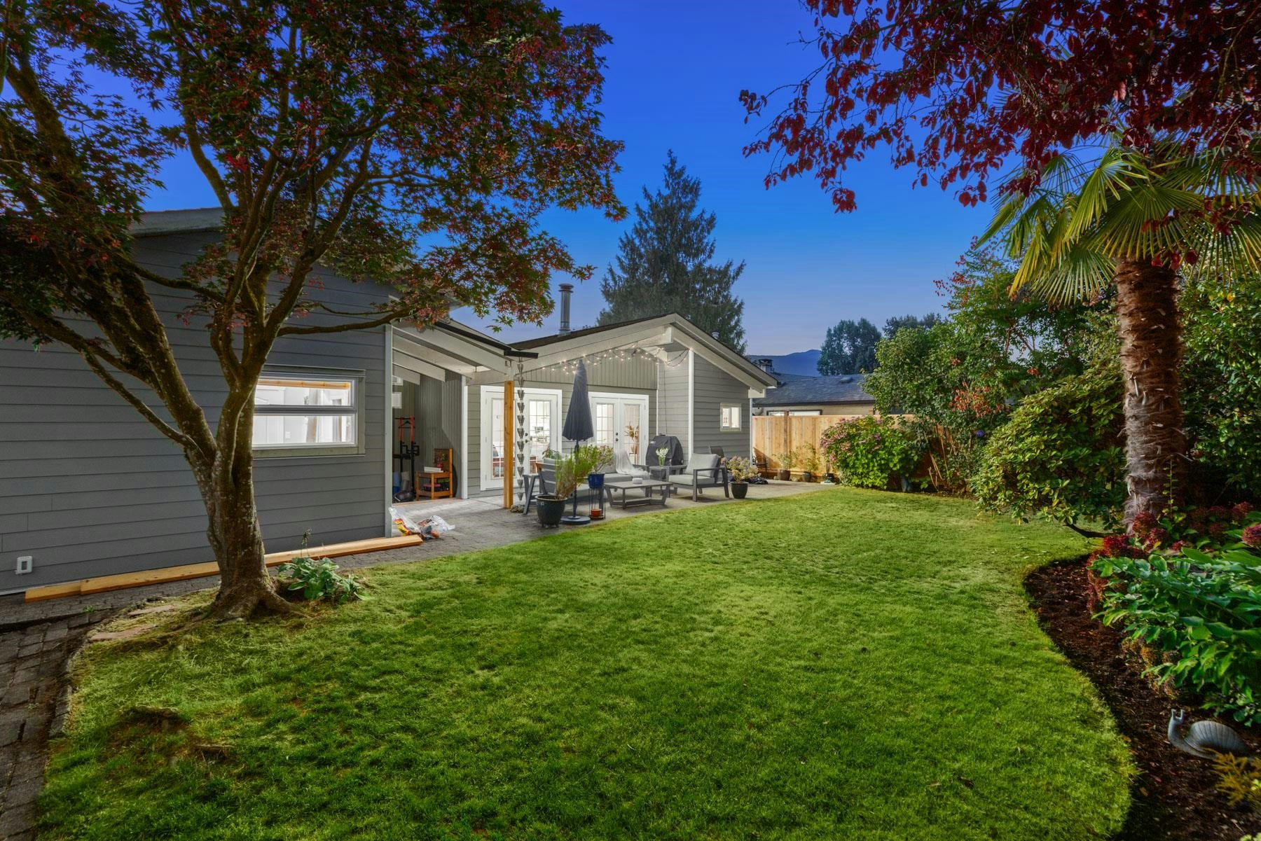 1208 Rosewood Crescent, North Vancouver, BC, V7P 1H4 - 23