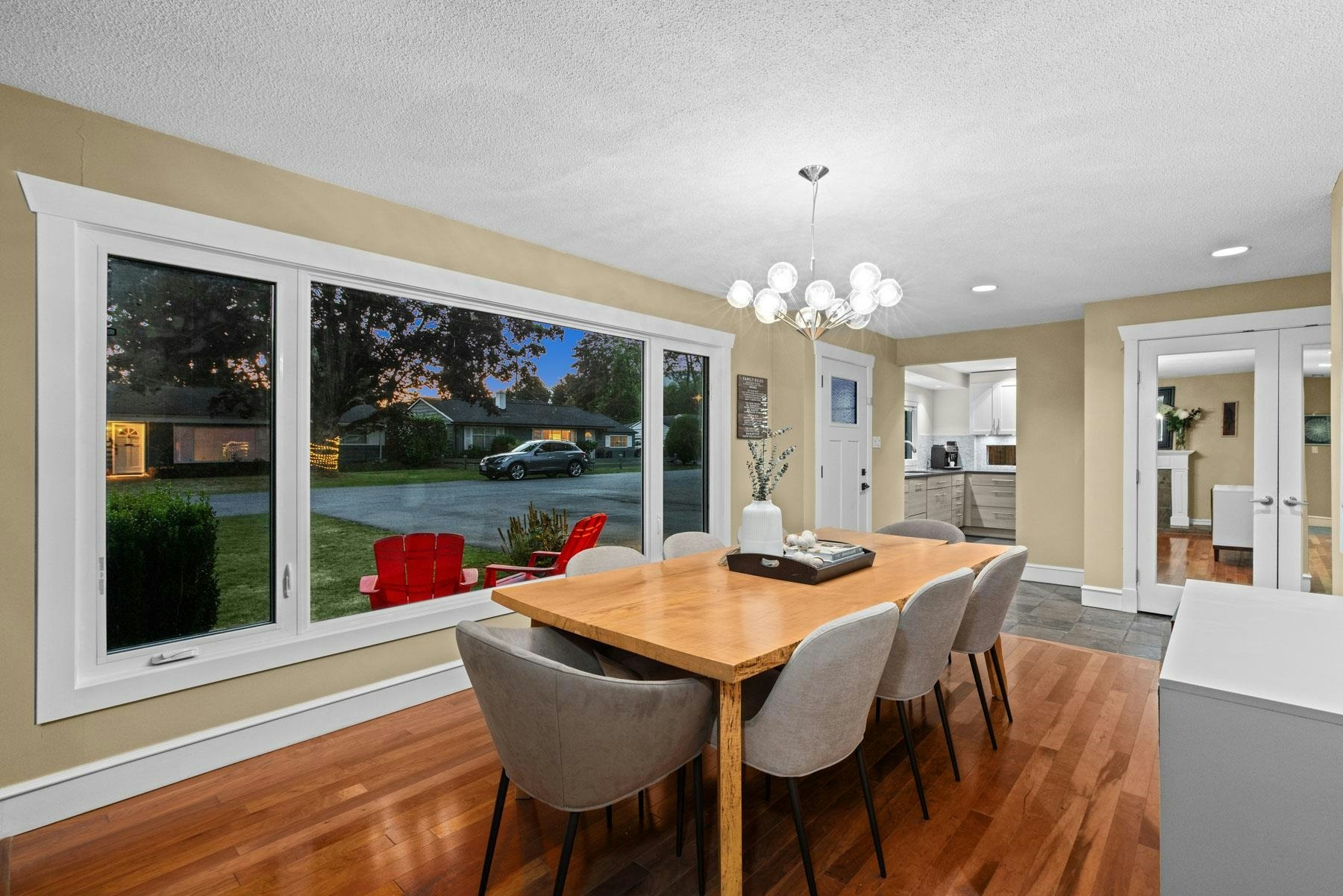 1208 Rosewood Crescent, North Vancouver, BC, V7P 1H4 - 8