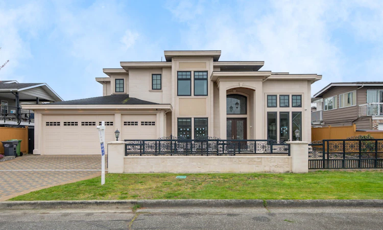 10720 Anglesea Drive