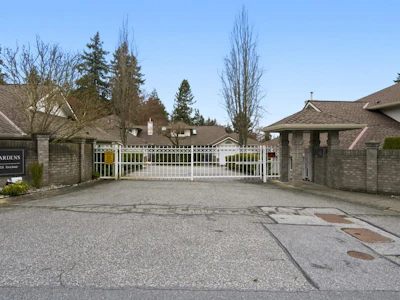 5-15099 28 Avenue - 3
