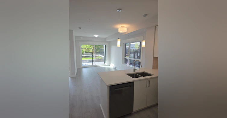 123-33886 Pine Street, Abbotsford, BC, V2S 0N9