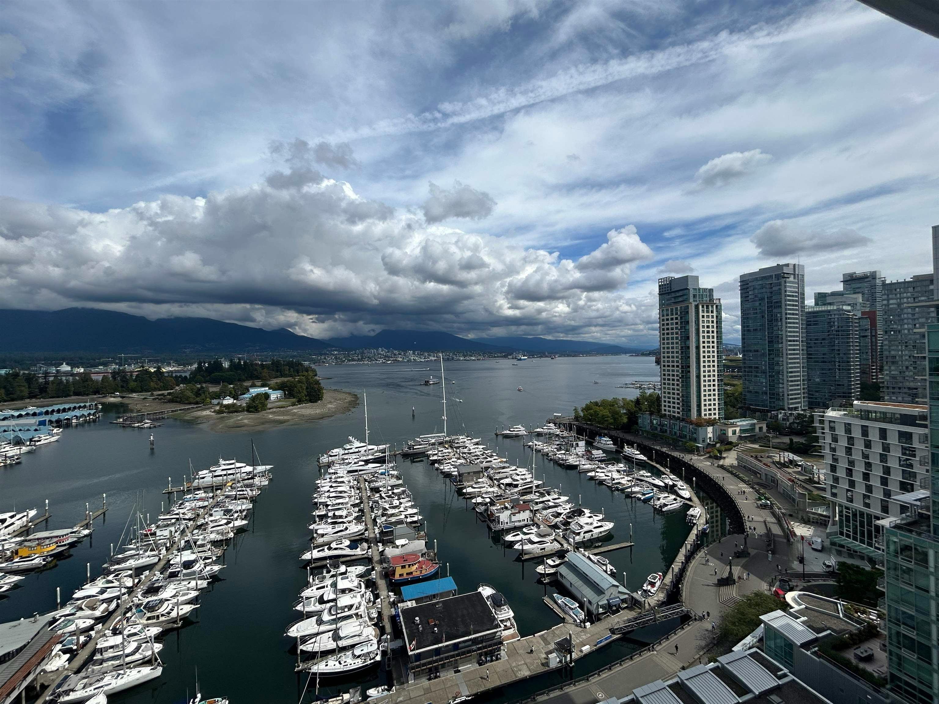 1901-590 Nicola Street, Vancouver, BC, V6G 3J8