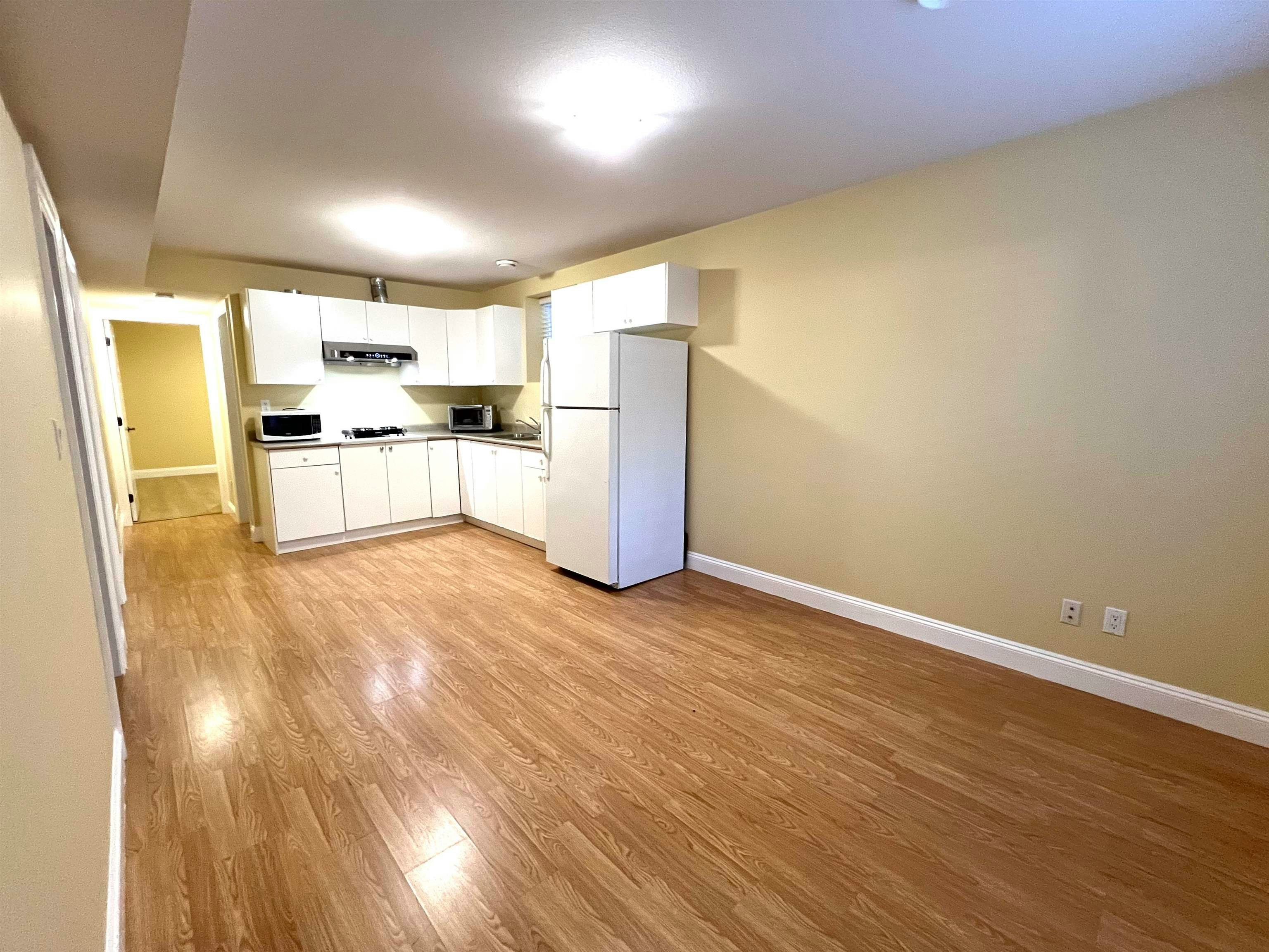 16121 111a Avenue, Surrey, BC, V4N 4T1 - 2