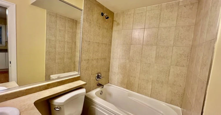 16121 111a Avenue, Surrey, BC, V4N 4T1 - 5