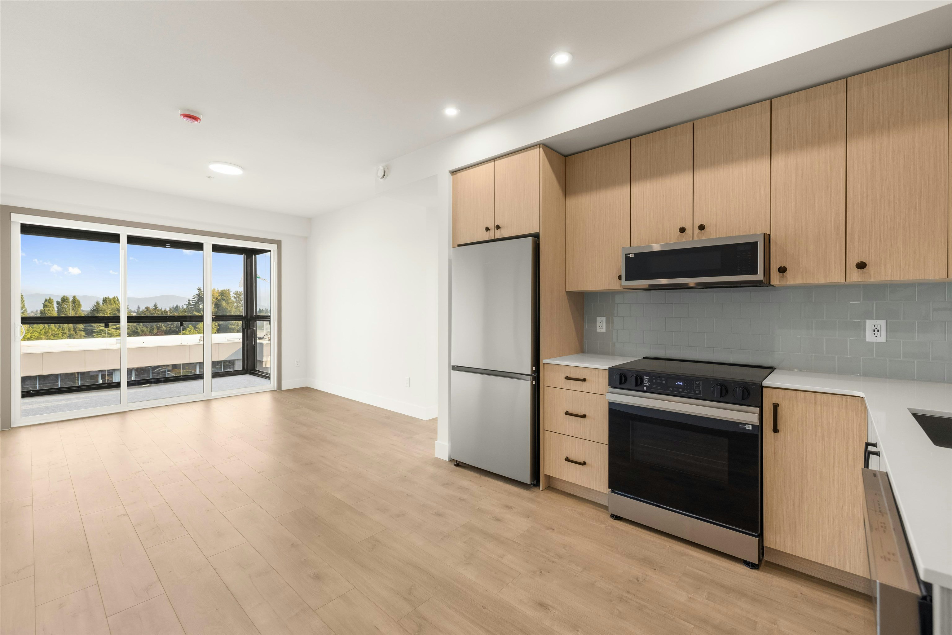 208-32528 Simon Avenue, Abbotsford, BC