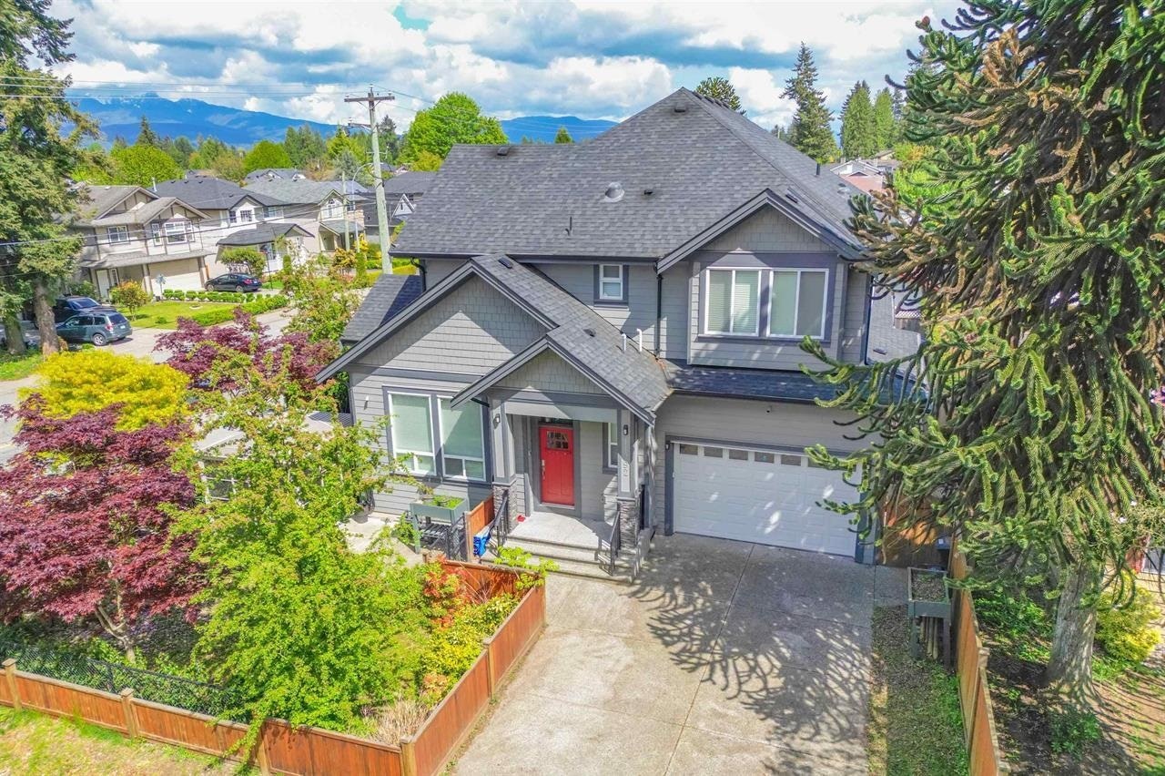 11792 193 Street, Pitt Meadows, BC, V3Y 1C3