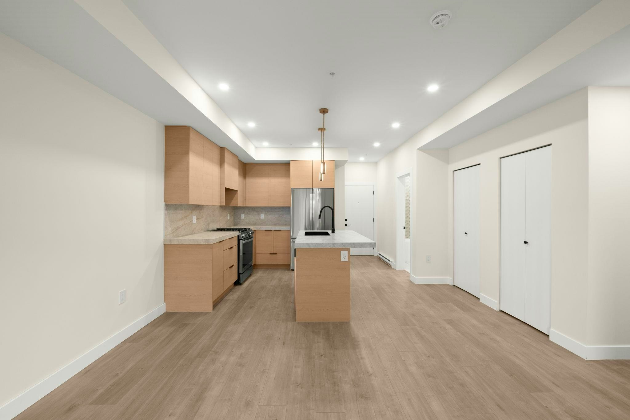211-15353 17 Avenue, Surrey, BC, V4A 1T8 - 8