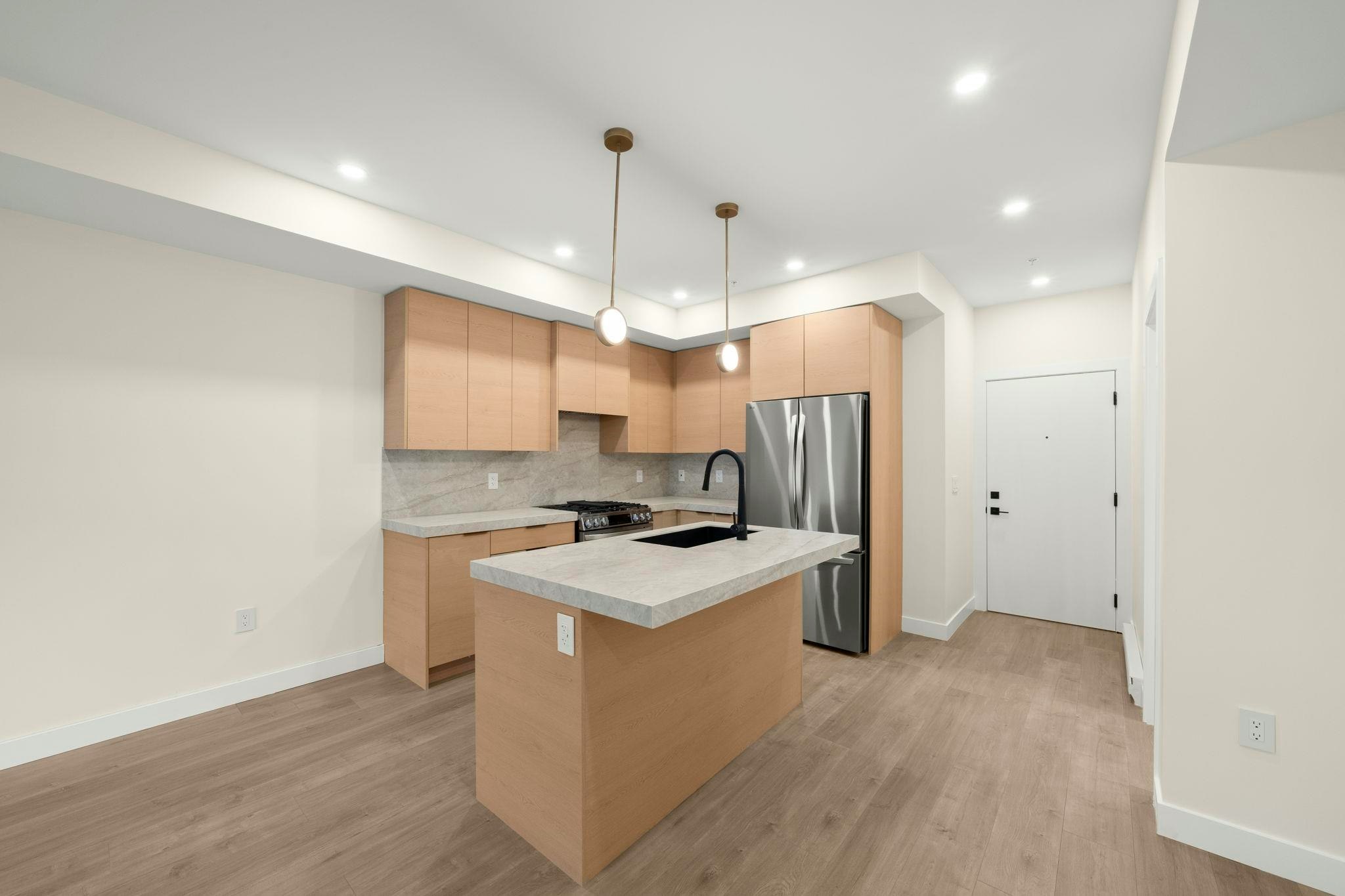 211-15353 17 Avenue, Surrey, BC, V4A 1T8 - 6