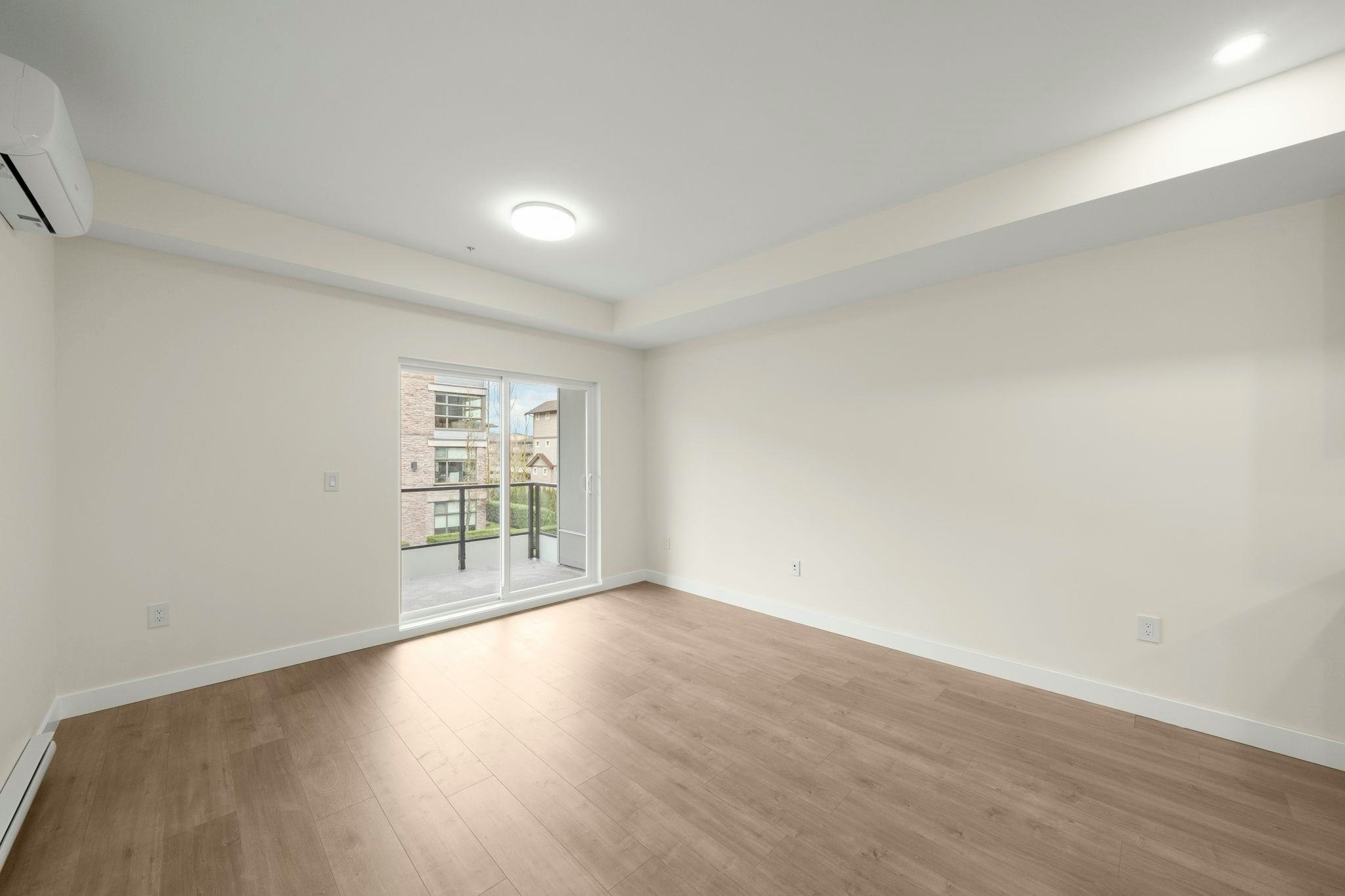 211-15353 17 Avenue, Surrey, BC, V4A 1T8 - 10